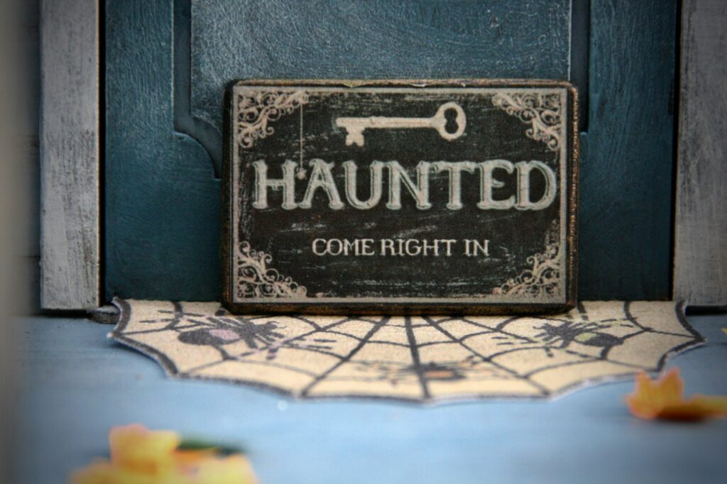 Haunted London