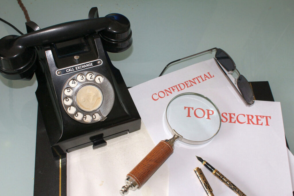 Spies' & Spycatchers' London