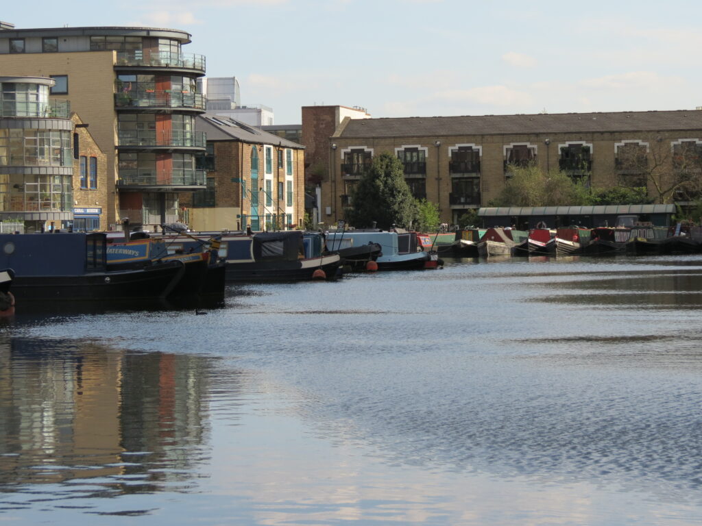 The Regent's Canal – King's Cross to Hitchcock's Hackney