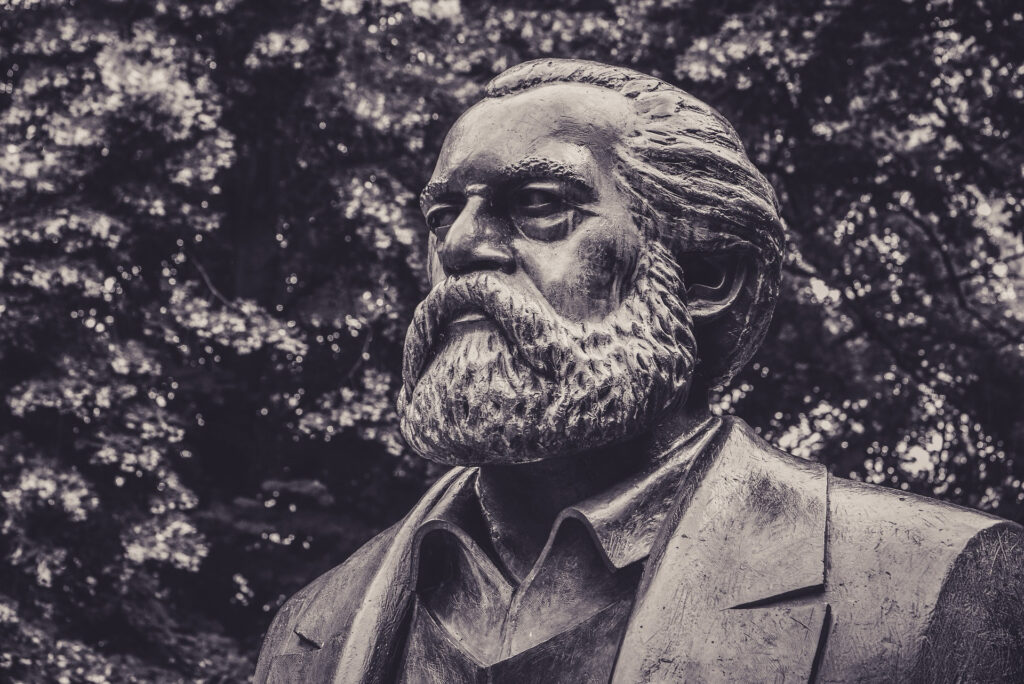 Karl Marx in London – Walkers of the World Unite!