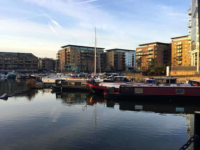 The Regent's Canal – Mile End to Limehouse