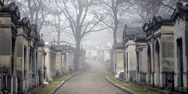 A Paris Walk – Père Lachaise Cemetery