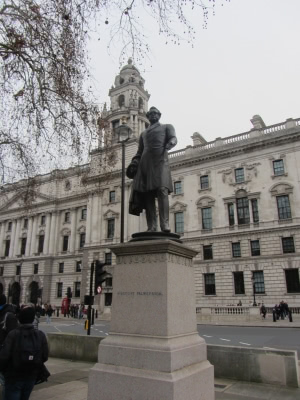 Statue of Lord Palmerston