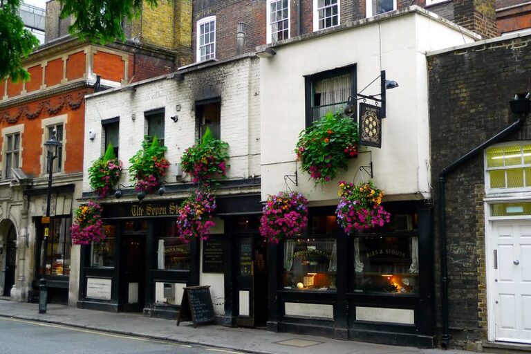 10 of London’s Oldest Pubs London Walks