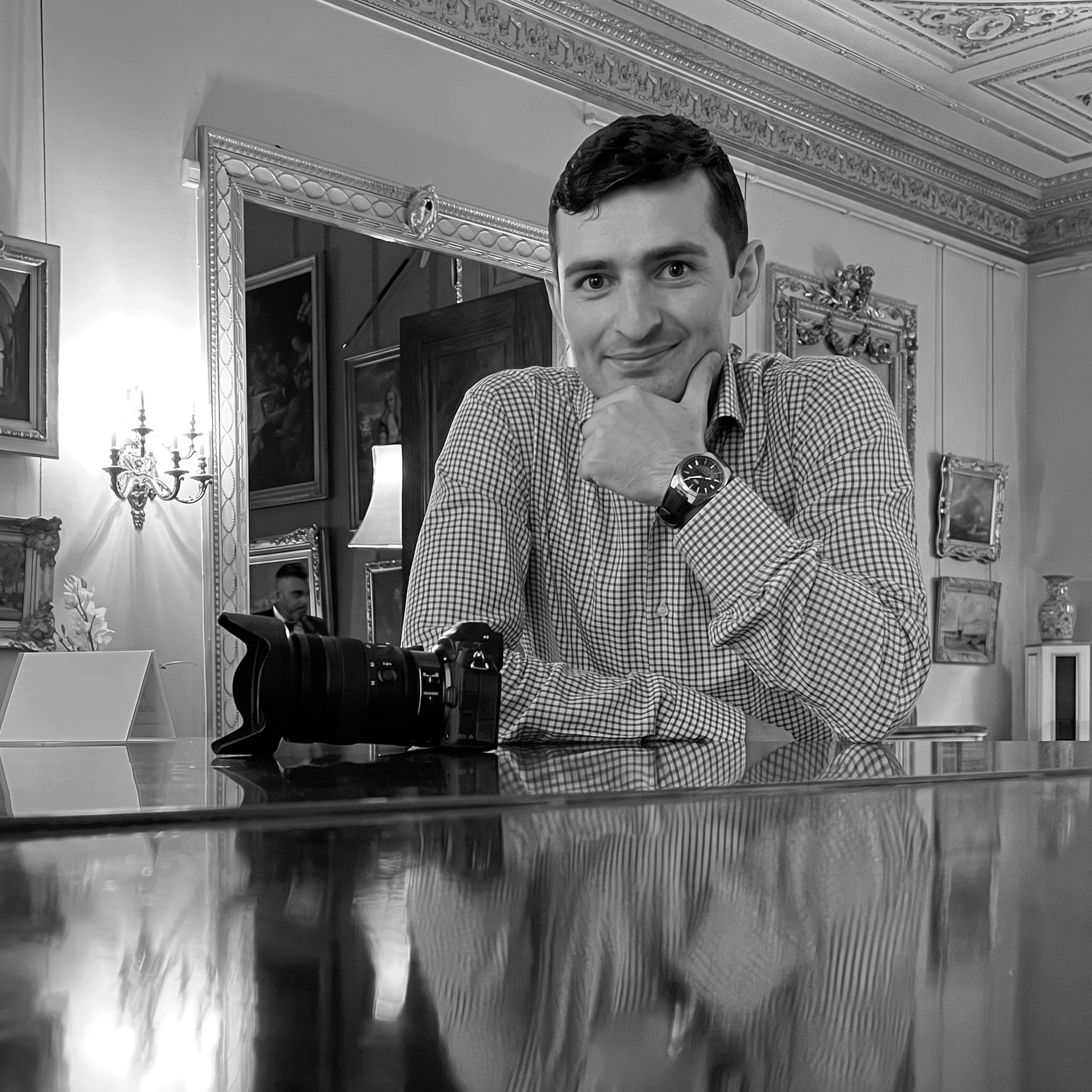 Meet Your Guide: A Photographer’s London episode artwork